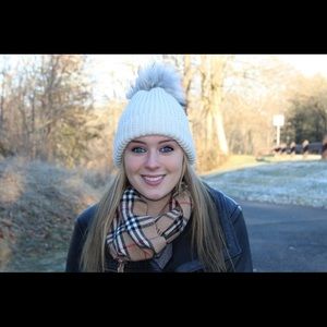 Meet your Posher, Brynn